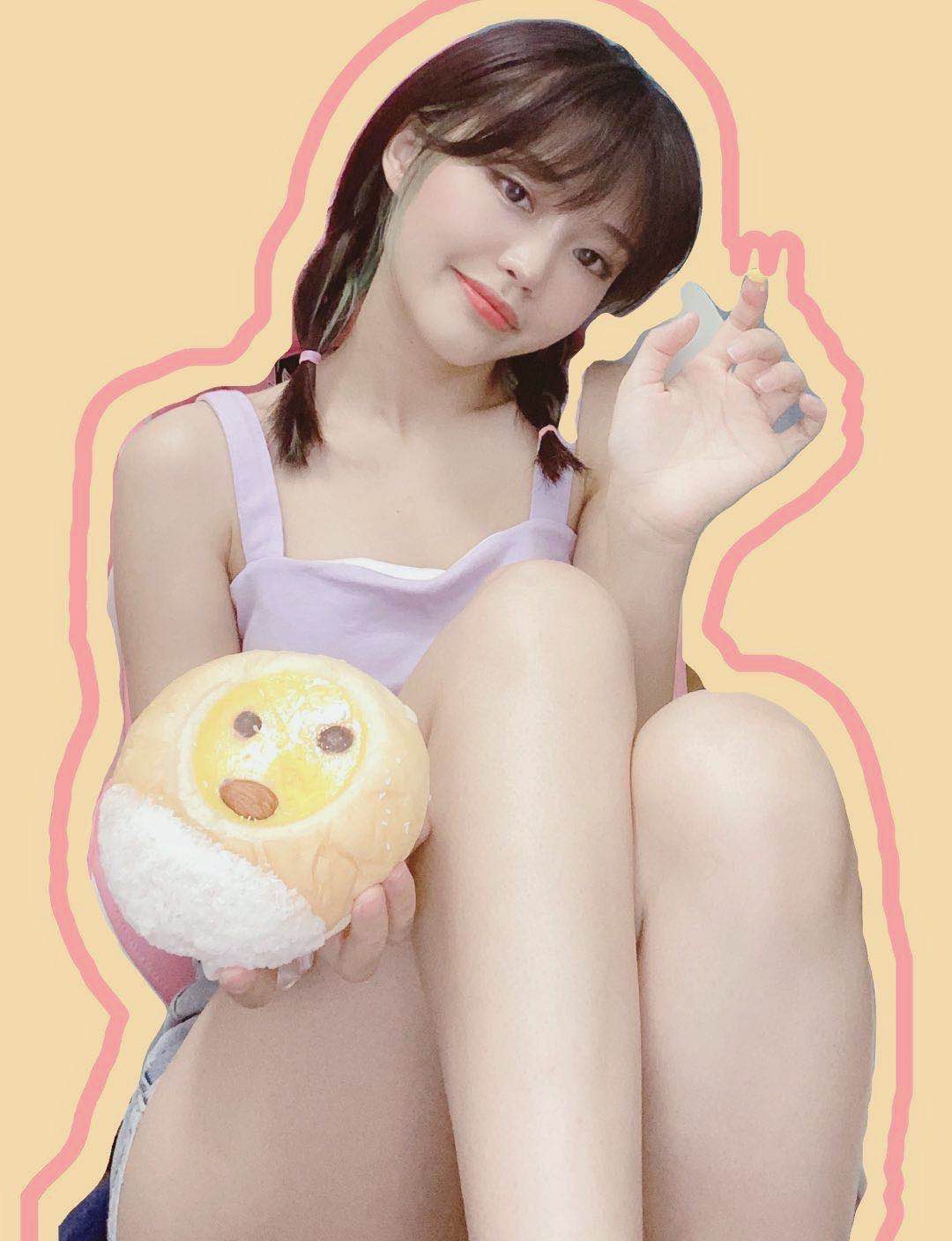 在校可爱妹妹求帮助求包养 第1张