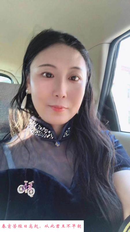 喷水三通熟女 第1张