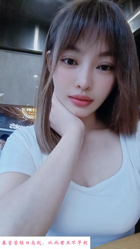 禅城服务型美女 第3张
