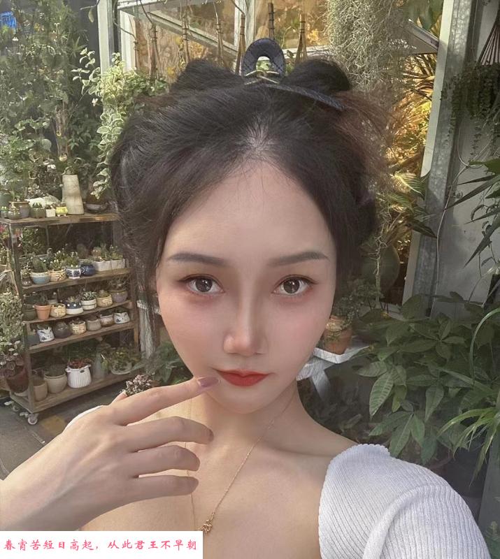 普拉提教练茉莉 第1张