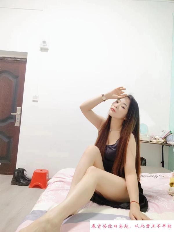 汉口小姐姐七月 第1张