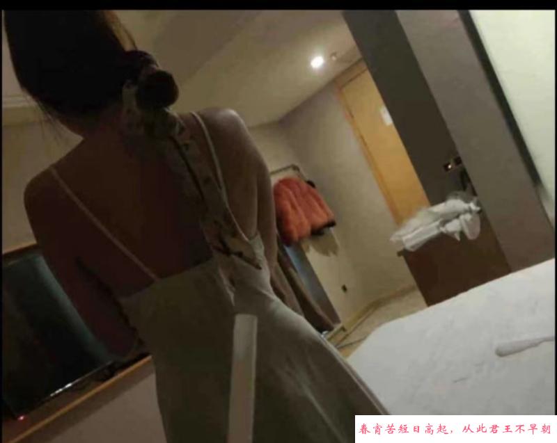 二刷南开口活很棒的妞 第2张