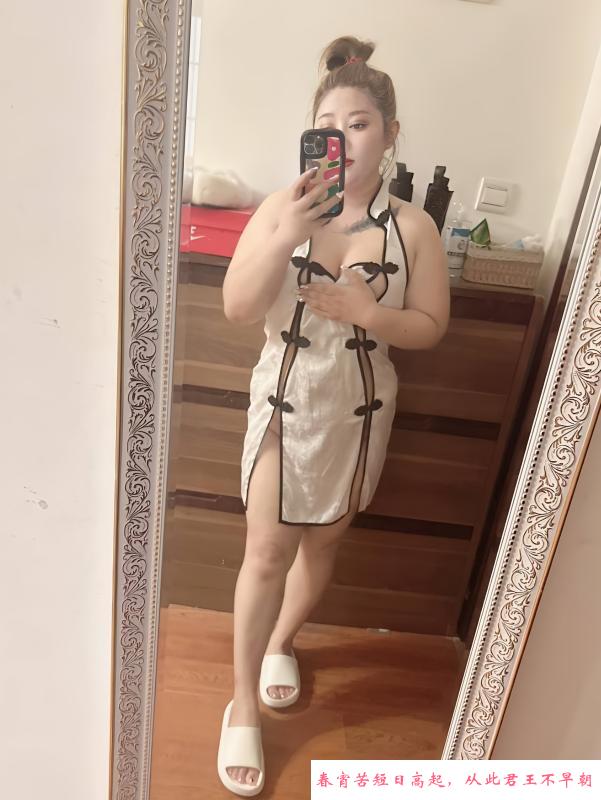 BBW肥臀琪儿 第2张
