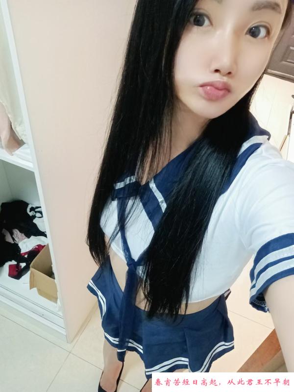 JK制服小美深喉一觉 第3张