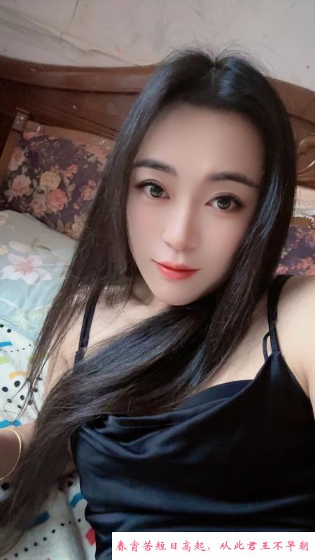 吴中性感御姐 第3张