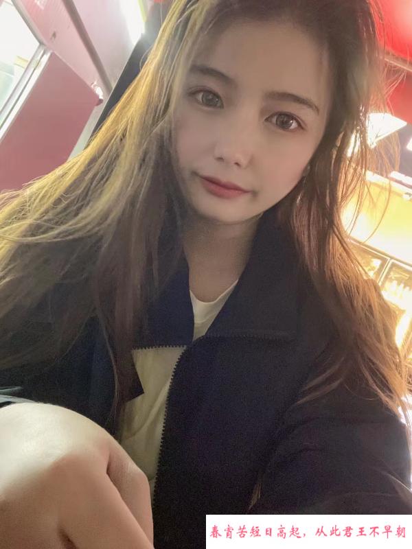 肥臀大奶妹子 第1张