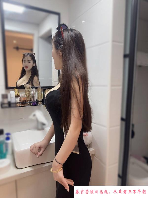 天津长腿小腰女 第3张