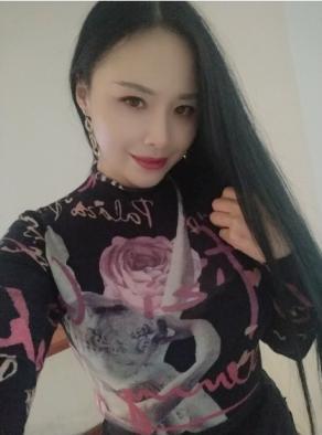 女王范少妇 第1张