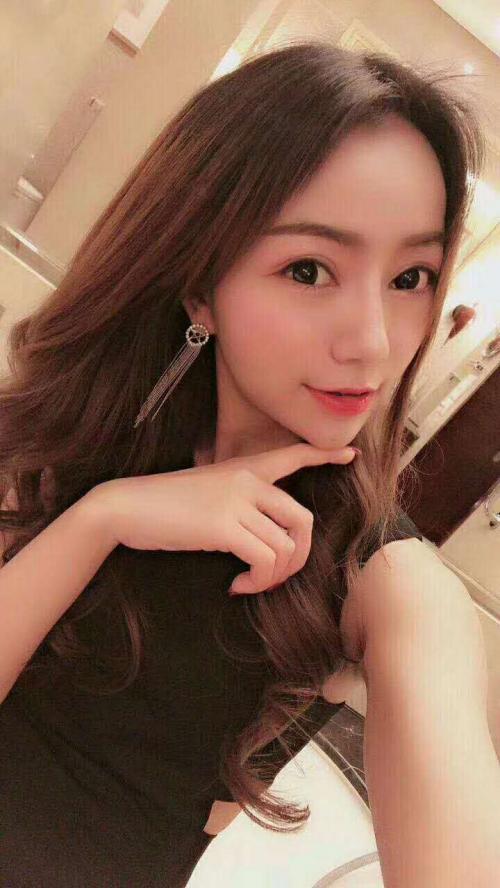 天目中路萌萌 第1张