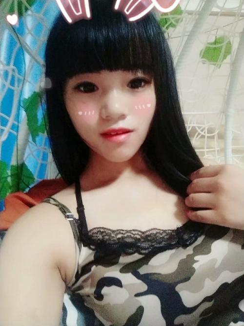 华新街—小甜心 第1张
