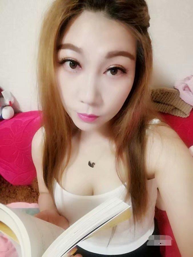 兰州兰州西站温柔妹子 第1张