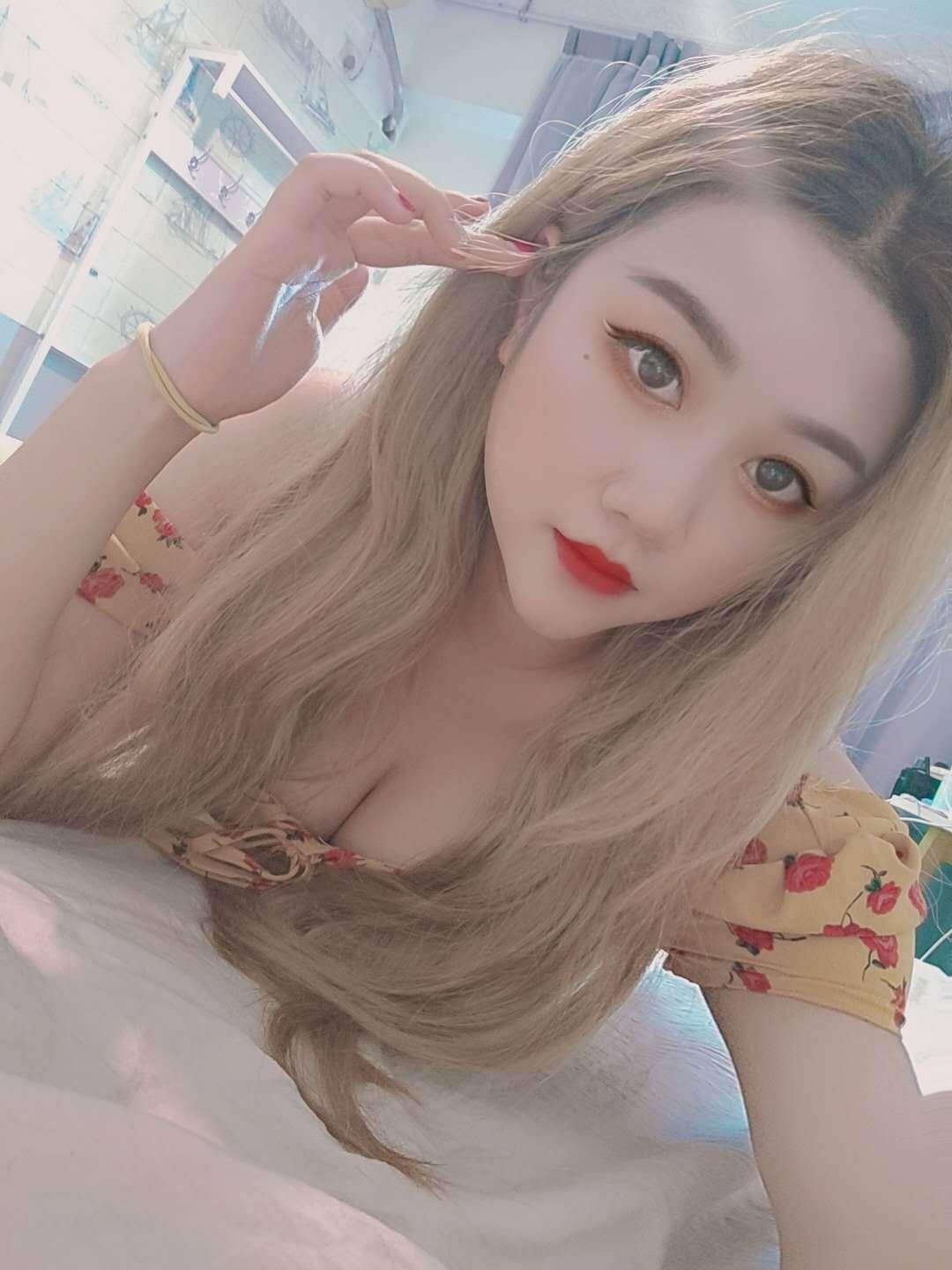 2020年9月2海珠MM完美身材小妹新人——朵朵 第1张