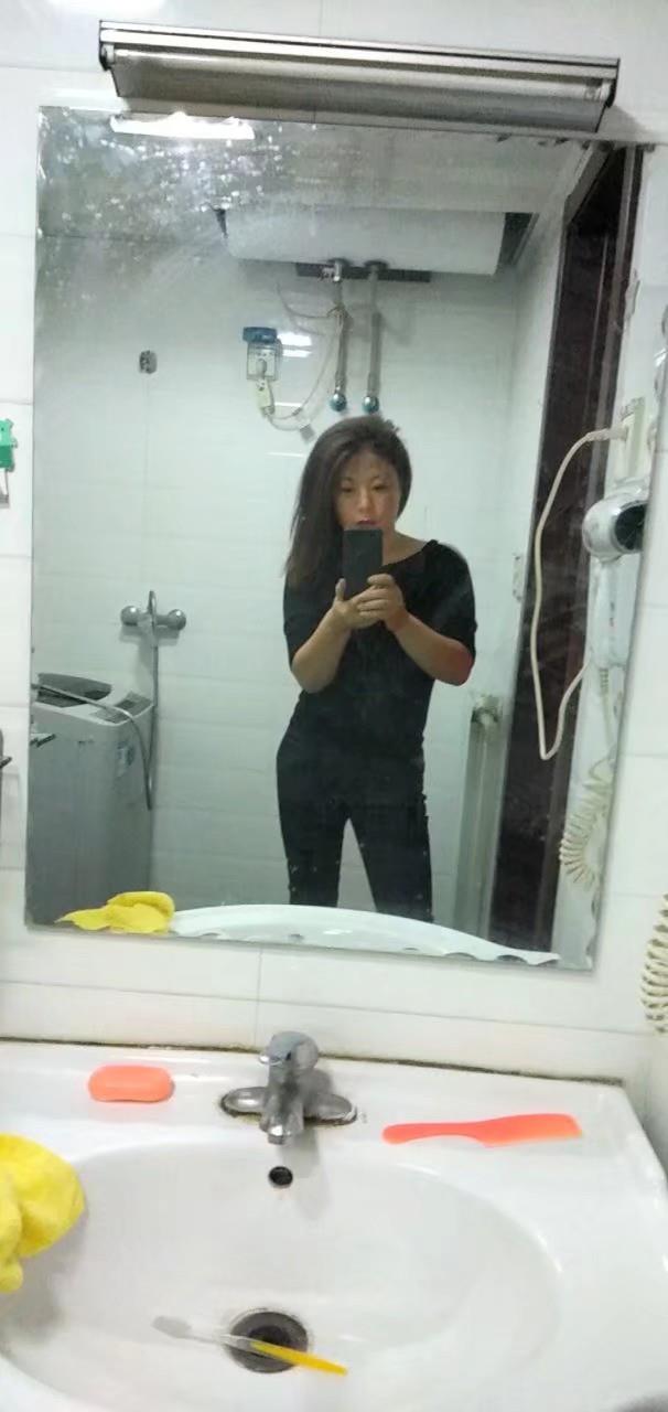 柳巷附近熟女 第1张