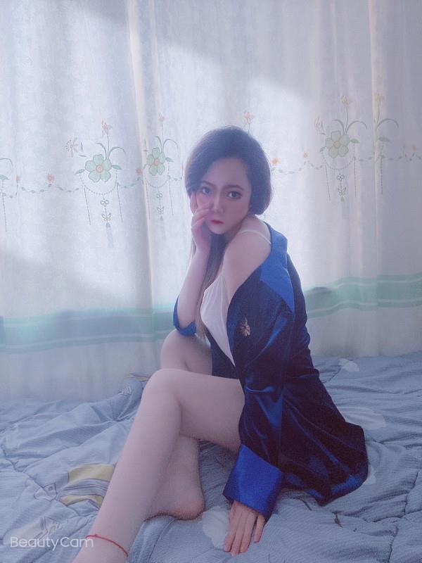 年轻少女风骚 第2张