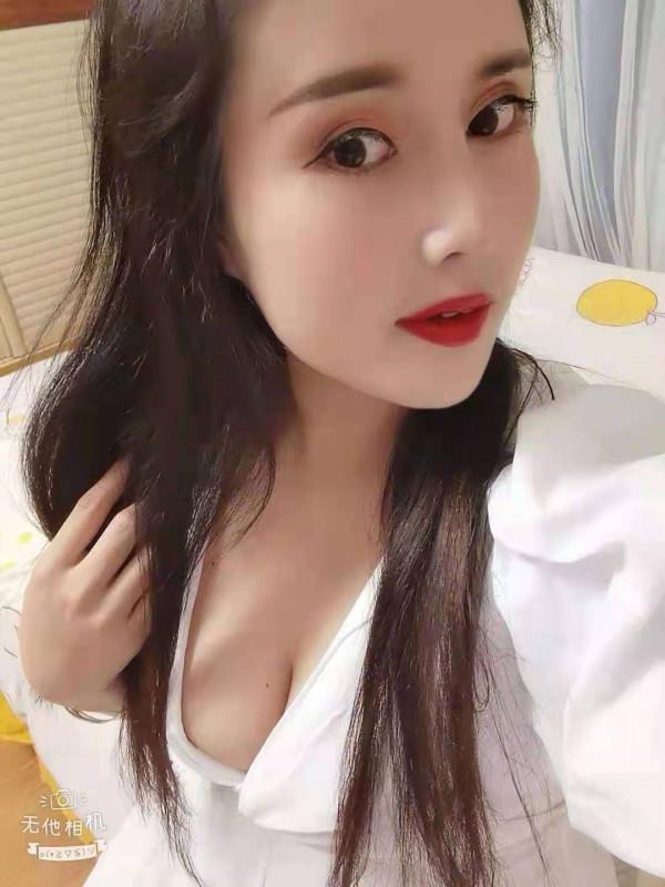 东湖区新疆小姐姐 第1张