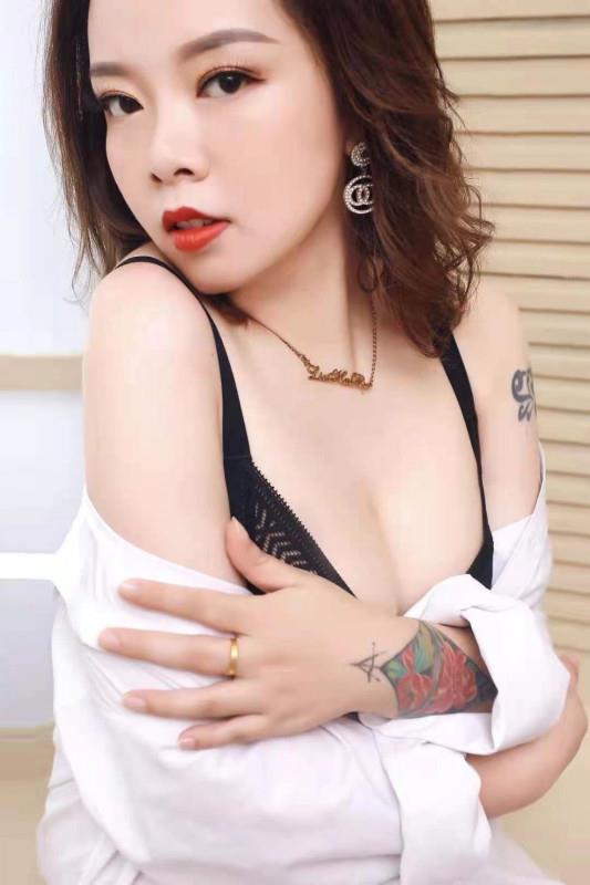 风骚服务周到 第1张
