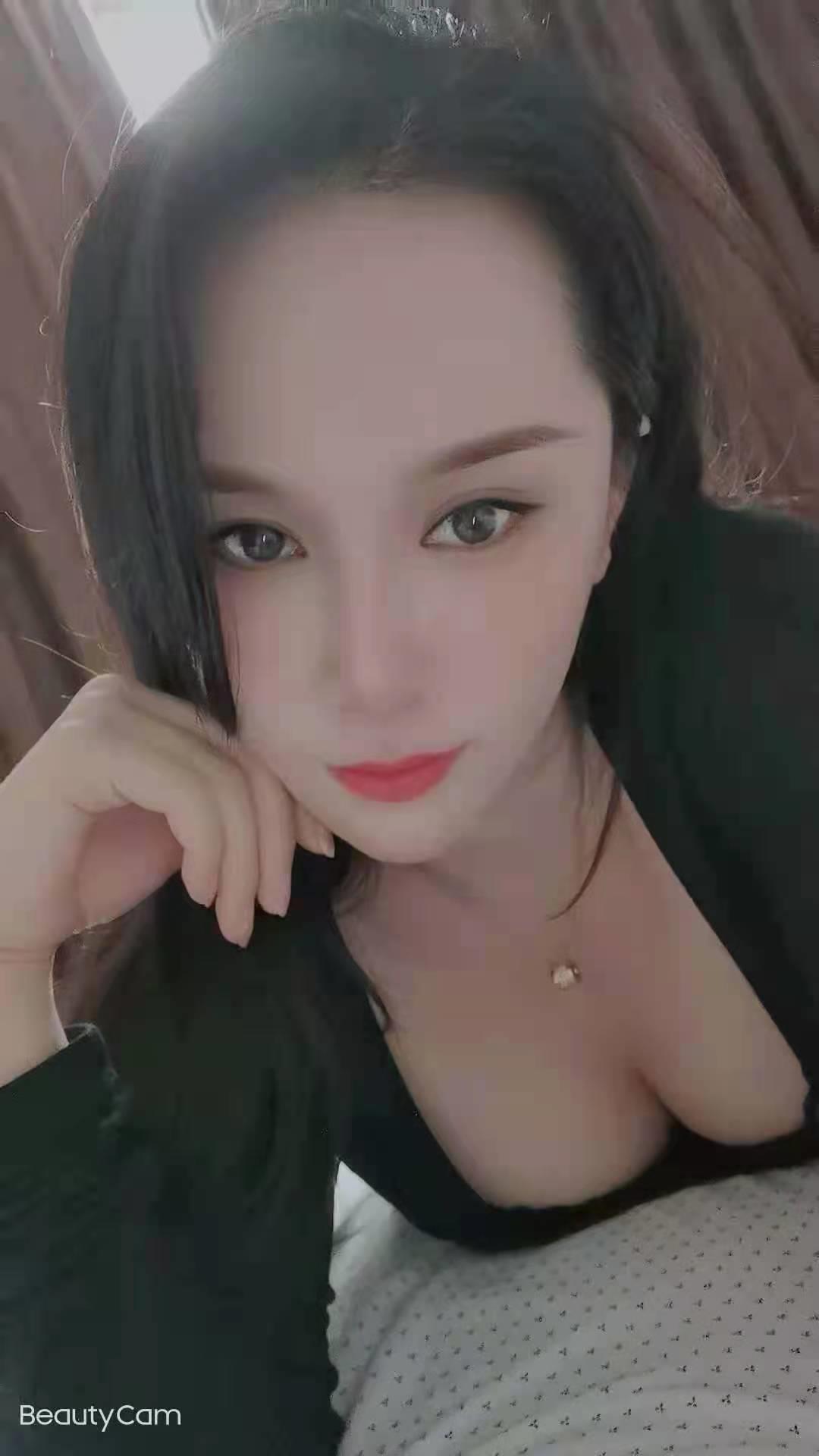 天河丰满妮娜 第2张