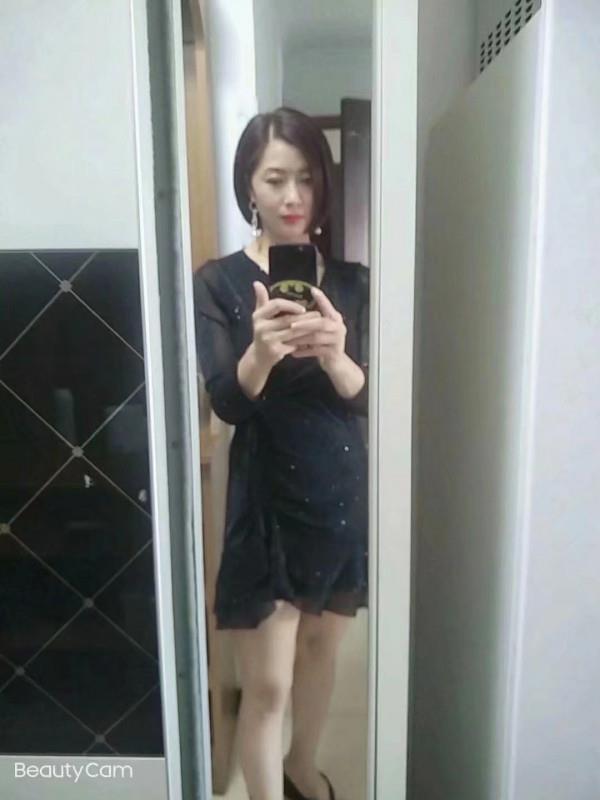 活好的白老师 第2张