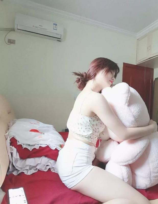 南联小姐姐 第2张