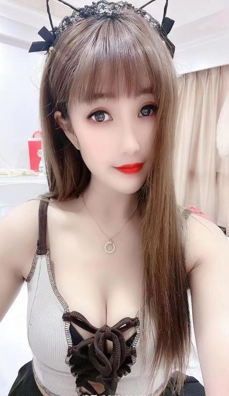 风骚大奶 第2张