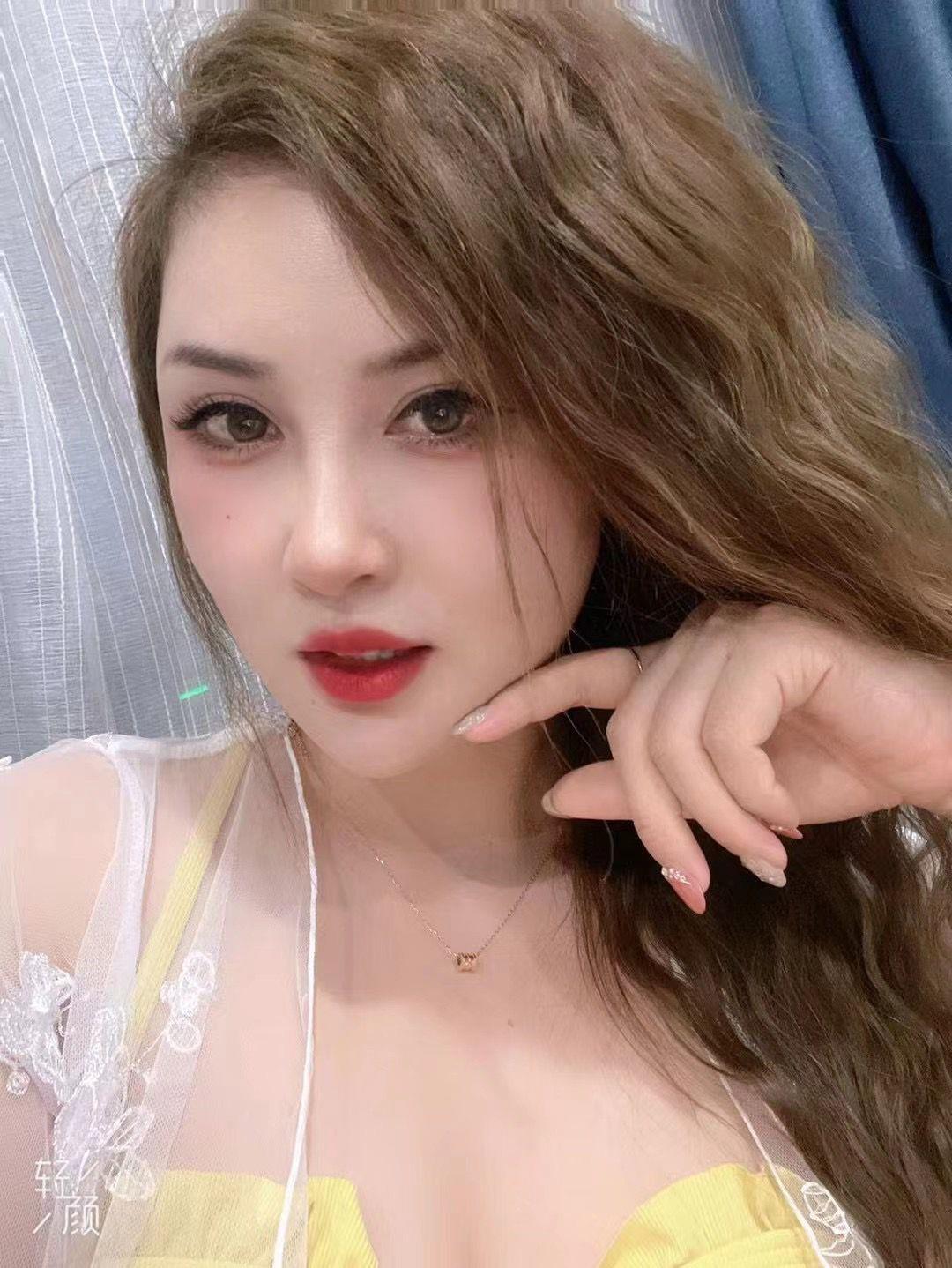 给你情人般的呵护，气质小姐，让你流连忘返 第1张