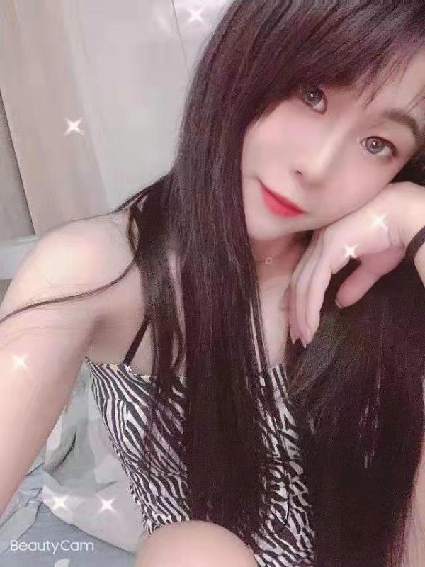 金东制服的妹妹 第2张