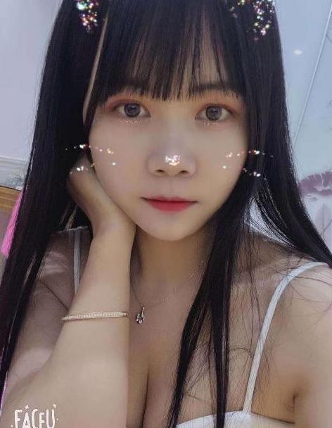 龙岗00后超级嫩逼 第3张