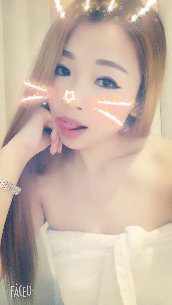 身高超过170CM小妹妹很漂亮，口技惊人可以口爆 第1张