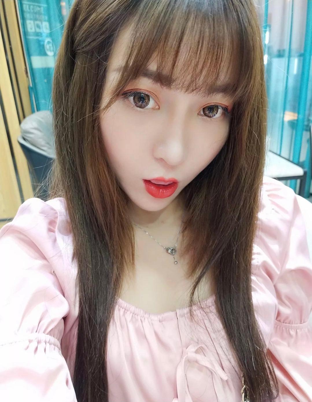 验证长相甜美,大长腿的95后极品美少女 第3张