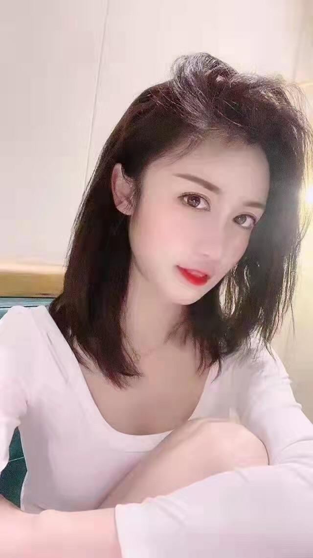小极品尤物雪儿，我不间歇连搞了她两次 第1张