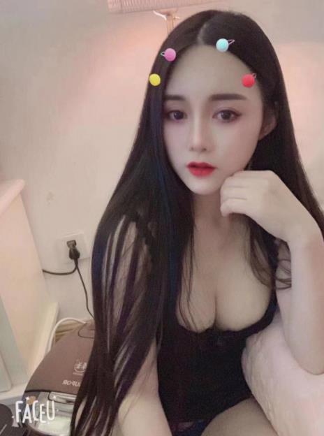前段时间验证的长腿黑丝放得开的小姐姐，技术流骑手很... 第2张