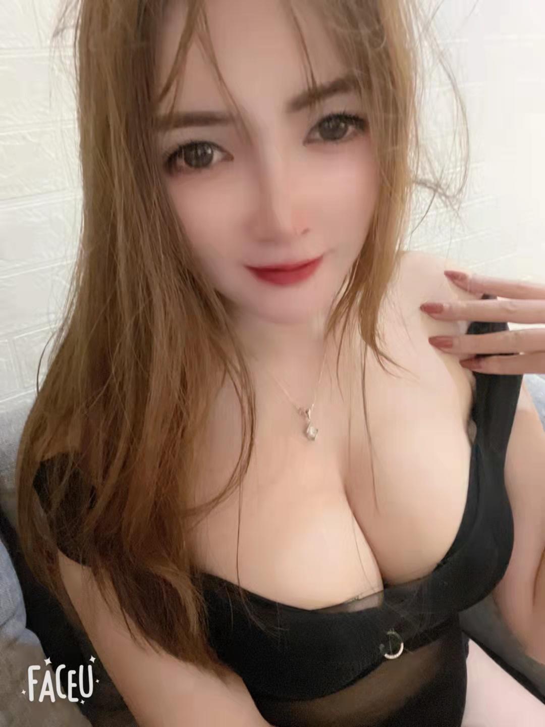 海珠小丰满娜娜 第2张