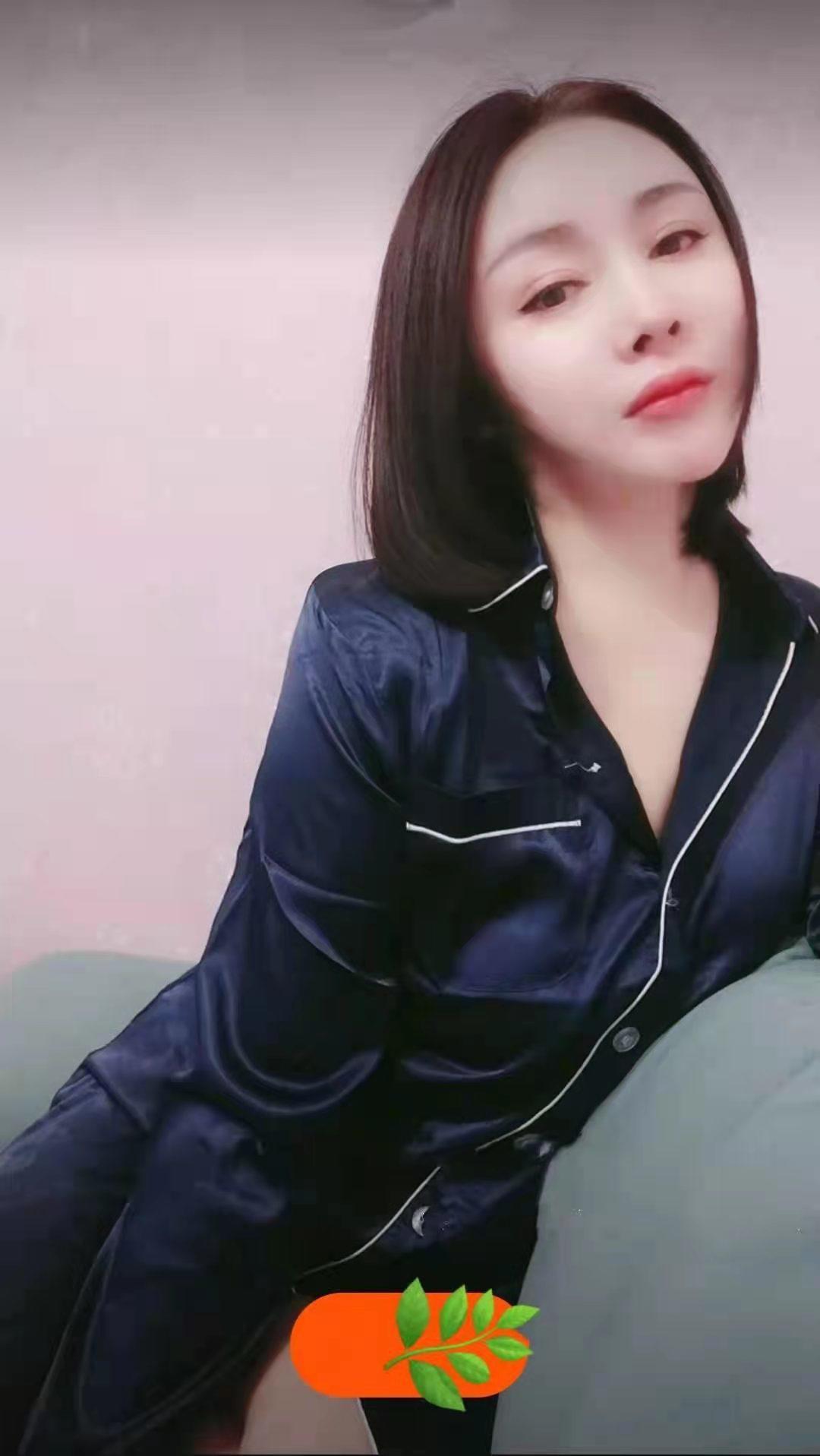 体验方庄肤白胸大服务好的亚绮 第3张
